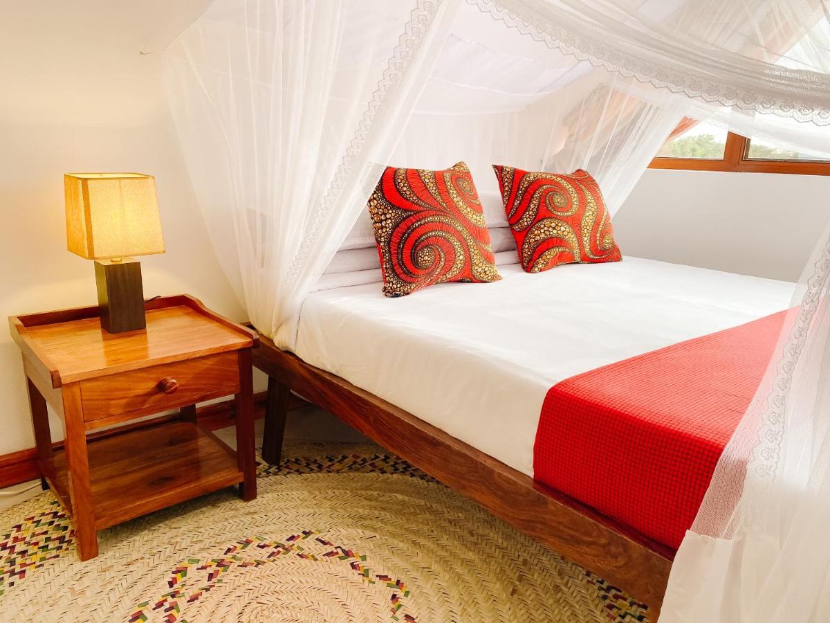 Heart Of Africa Lodge Arusha Esterno foto
