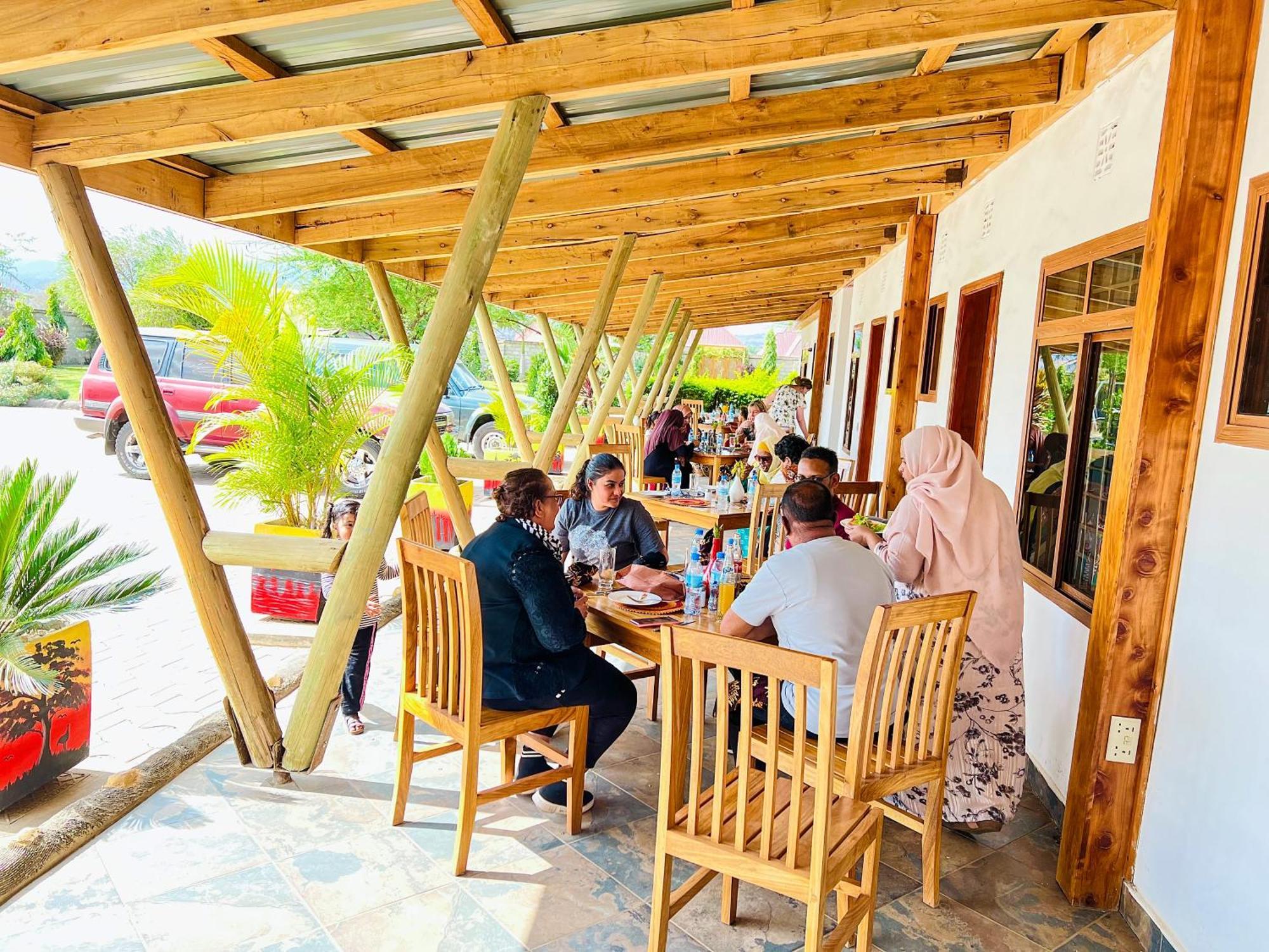 Heart Of Africa Lodge Arusha Esterno foto