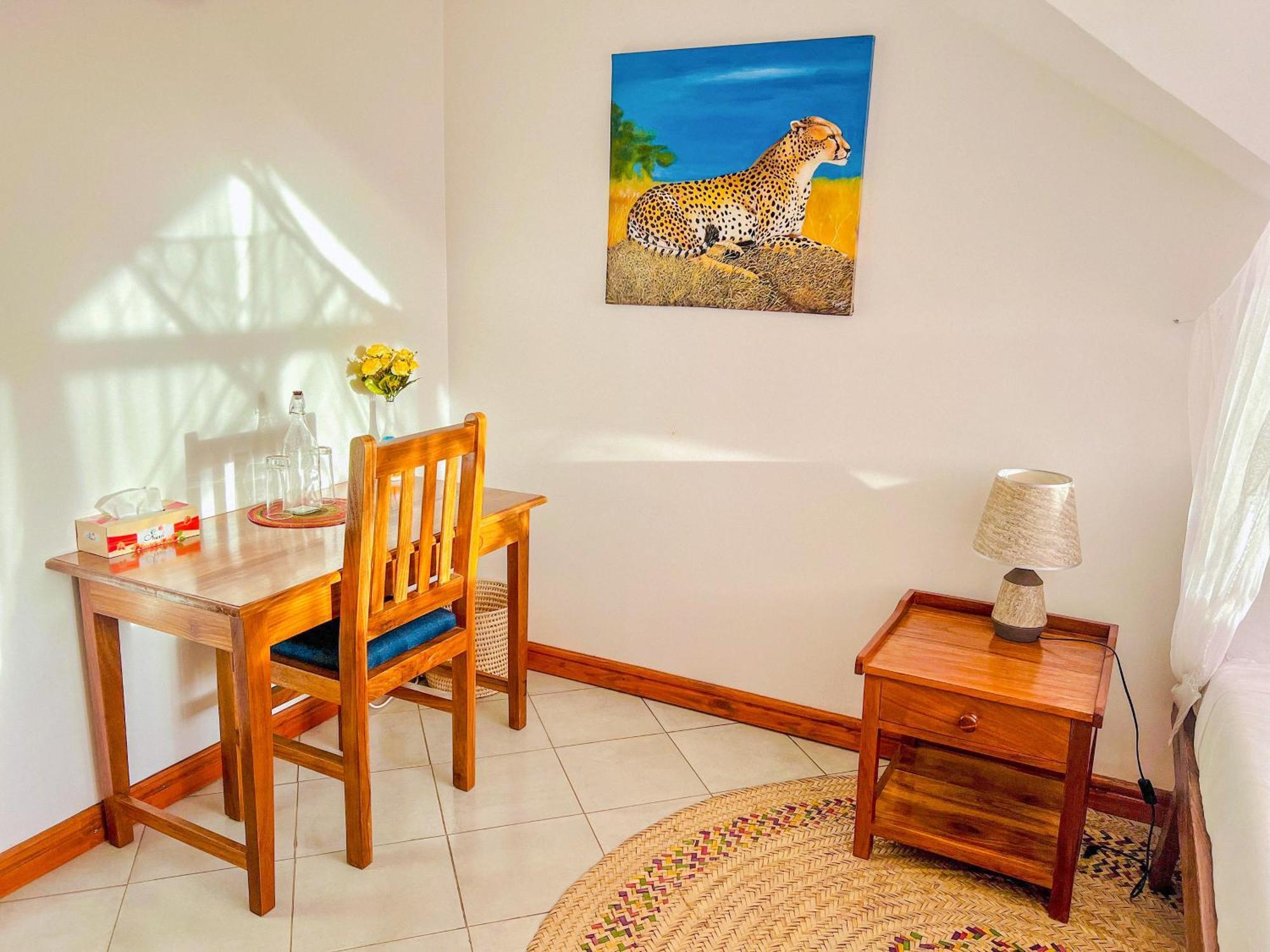 Heart Of Africa Lodge Arusha Esterno foto