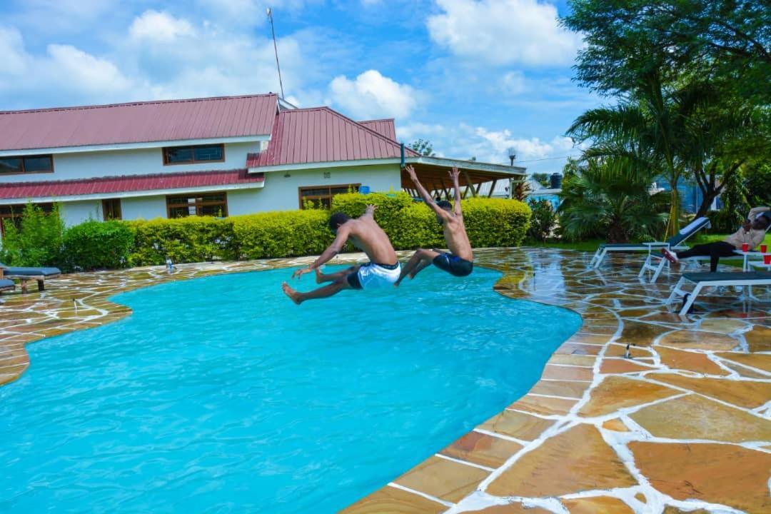 Heart Of Africa Lodge Arusha Esterno foto